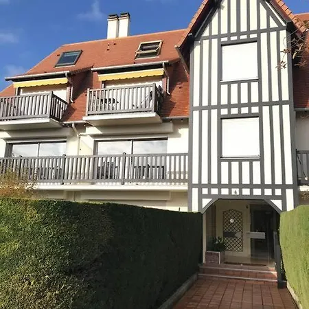 Apartman Cocon Douillet 4 Personnes A Deauville, 7min A Pied De La Deauville
